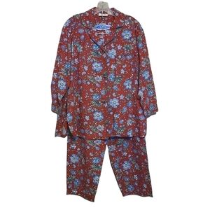 Victoria's Secret | Vintage Seasonal Red and Green Pajama Pants Set (Medium)
